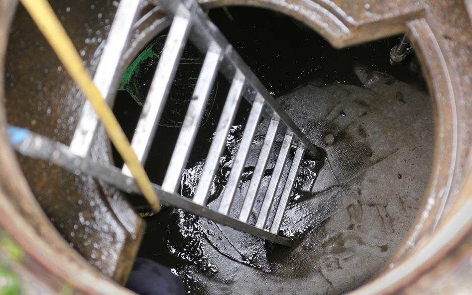 déboucher une canalisation de wc Mantes-la-Jolie